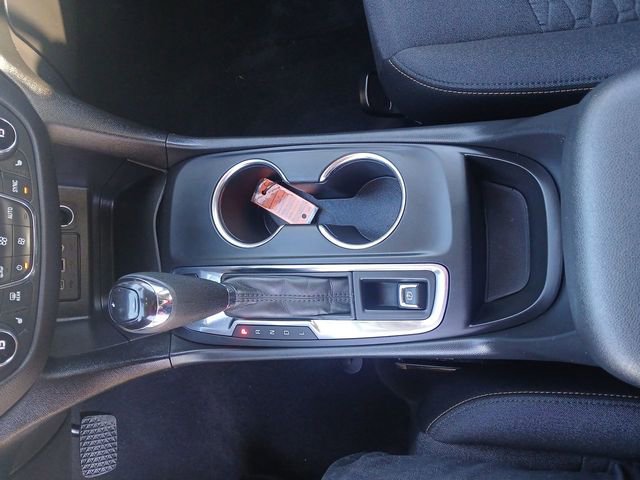 Used 2021 Chevrolet Equinox LT image 20