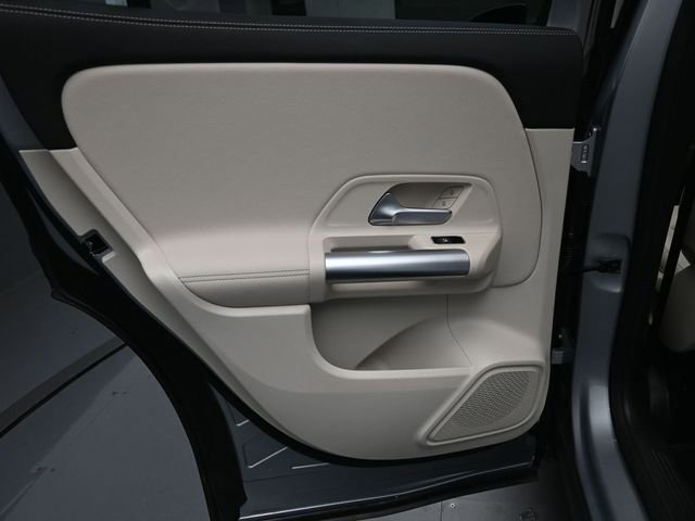 Used 2026 Mercedes-Benz GLA 250 image 22