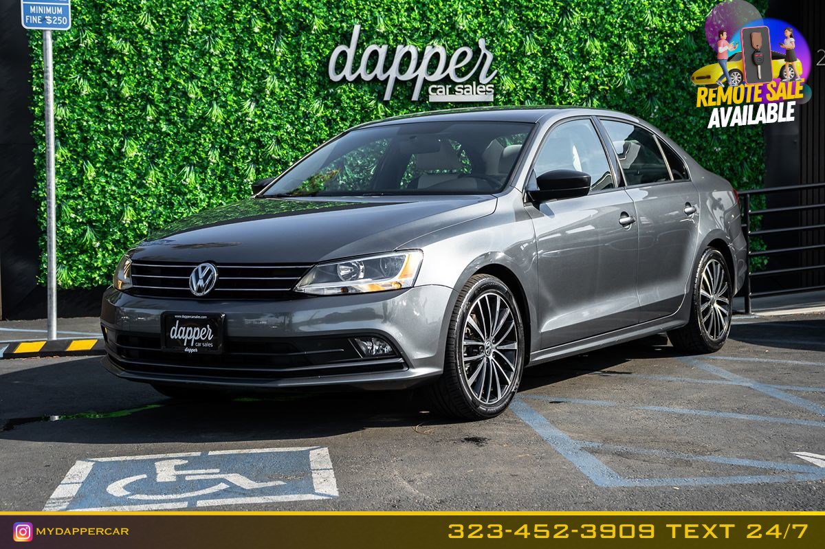 Used 2016 Volkswagen Jetta Sport image 1