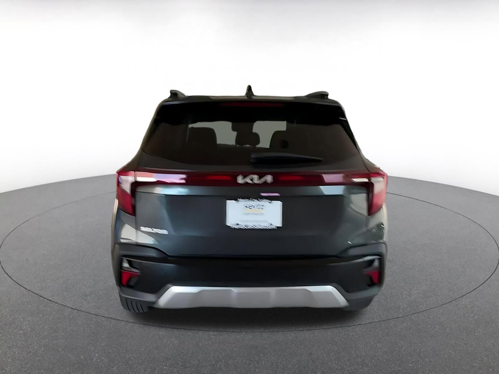 Used 2025 Kia Seltos S FWD image 12