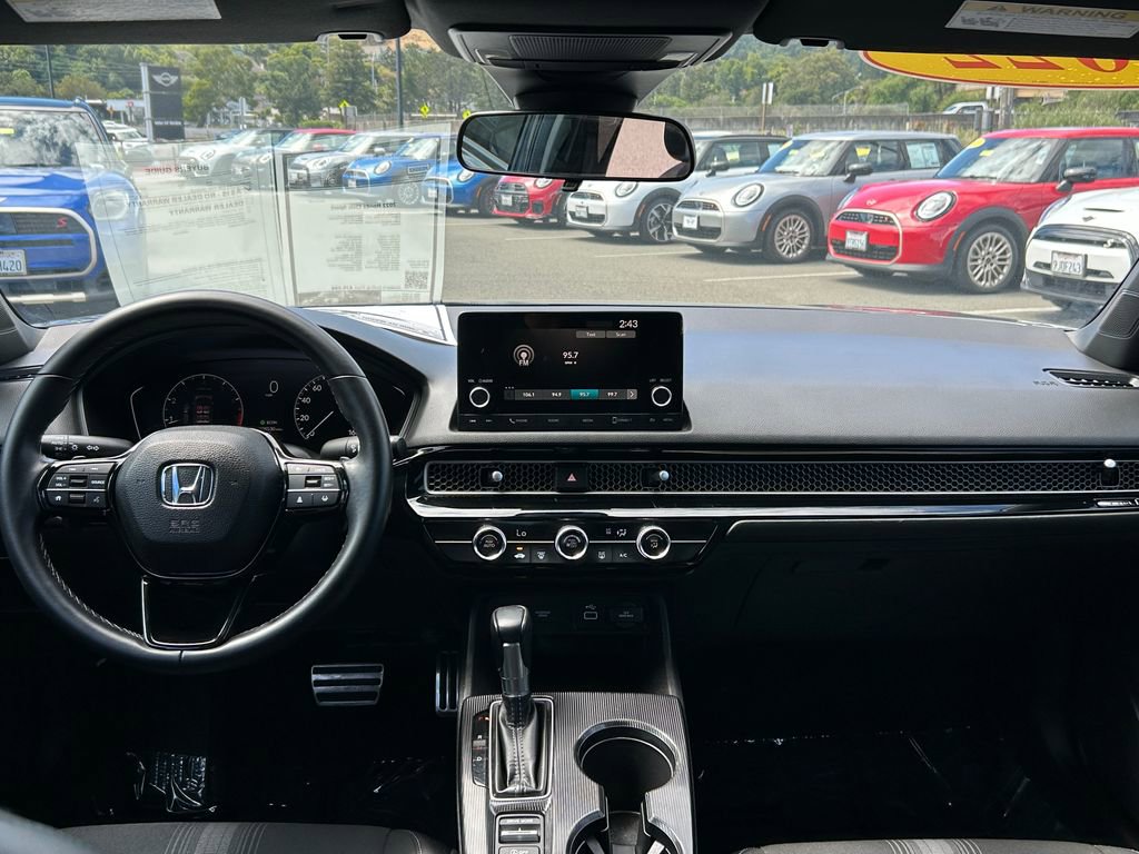 Used 2022 Honda Civic Sport image 32