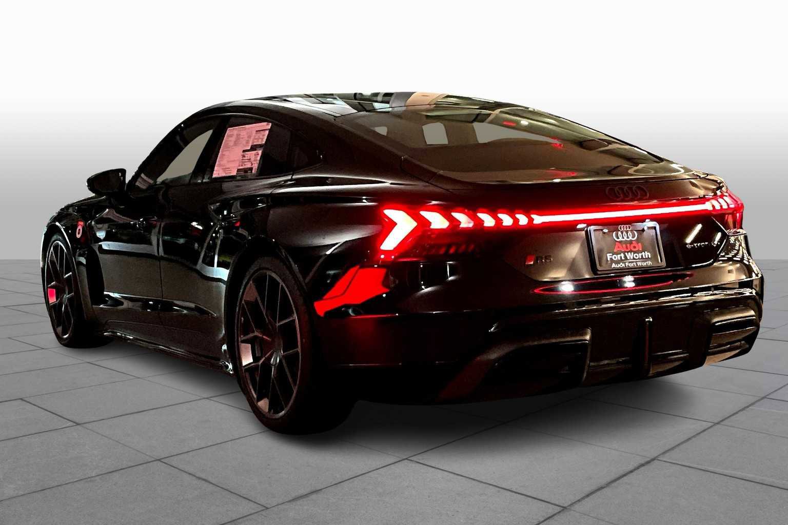 New 2026 Audi RS e-tron GT performance image 12