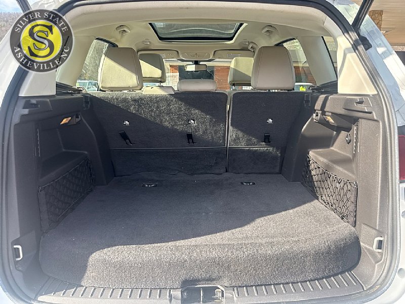 Used 2015 Ford C-MAX SEL w/ Equipment Group 302A image 24