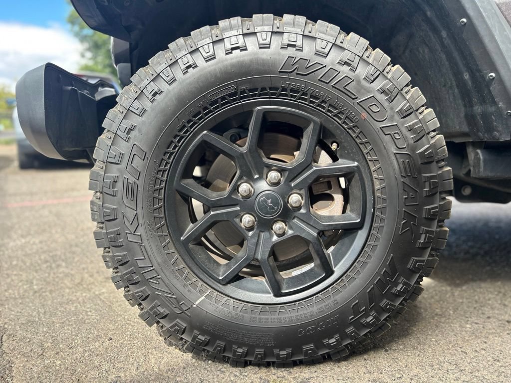 Used 2018 Jeep Wrangler Unlimited Rubicon w/ LED Lighting Group AWD/4WD image 11