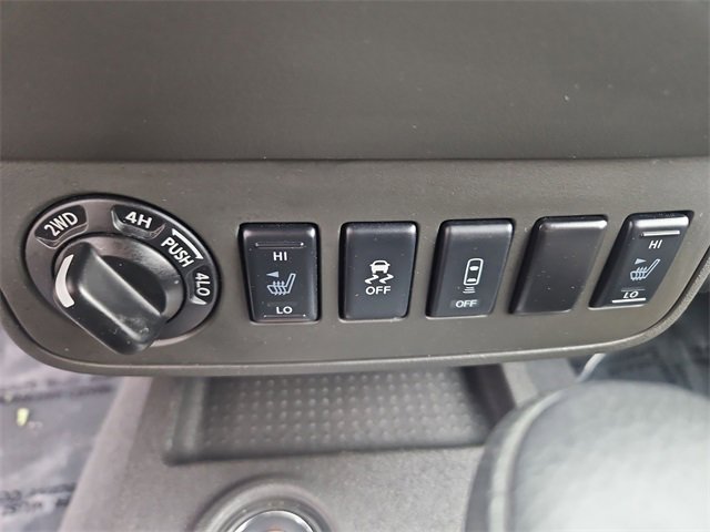 Used 2021 Nissan Frontier SV image 31