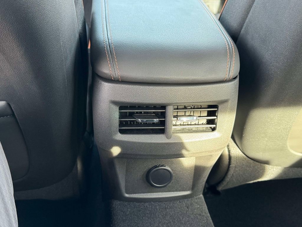 Used 2025 Cadillac CT4 V RWD image 18