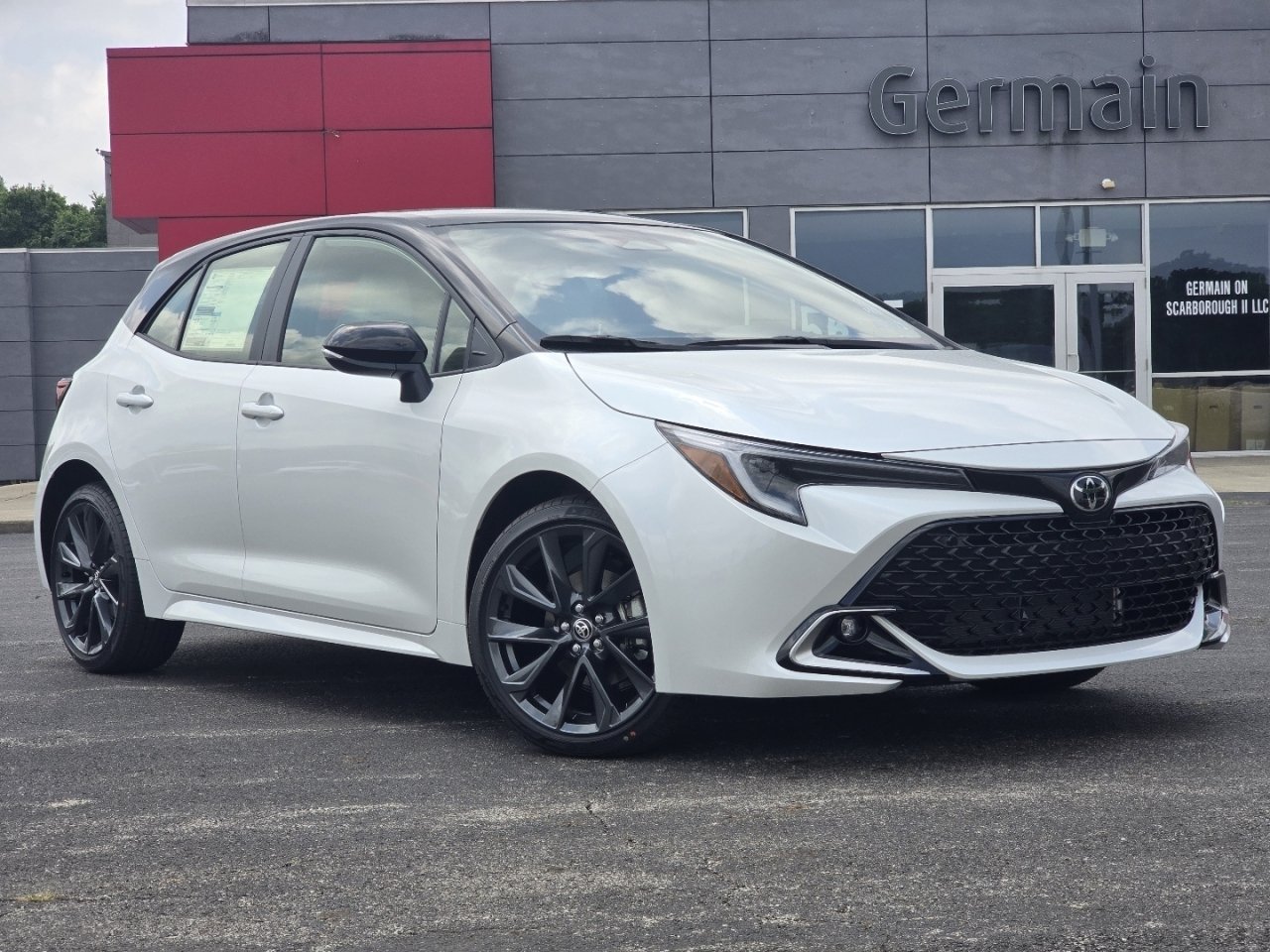 New 2026 Toyota Corolla XSE FWD image 2