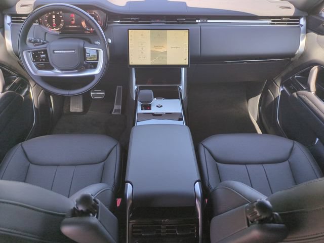 New 2026 Land Rover Range Rover Long Wheelbase SE AWD/4WD image 14