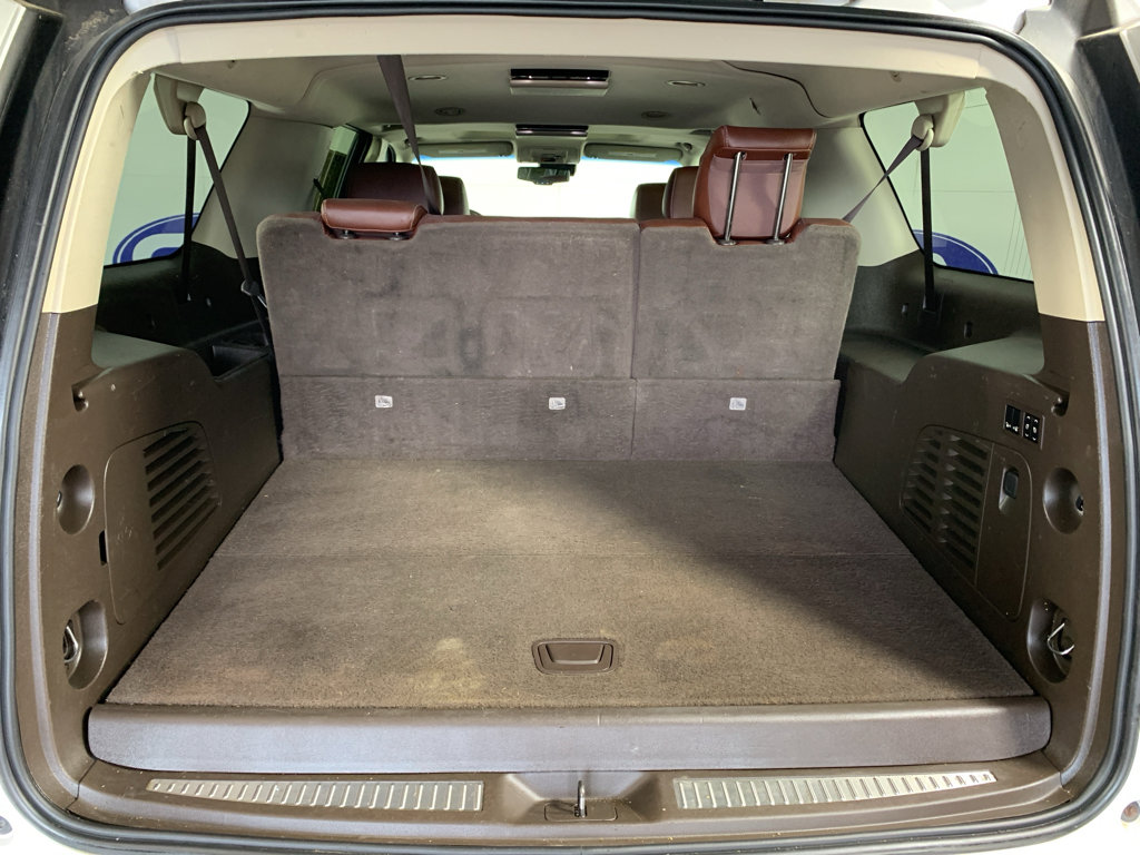 Used 2017 Chevrolet Suburban Premier image 35