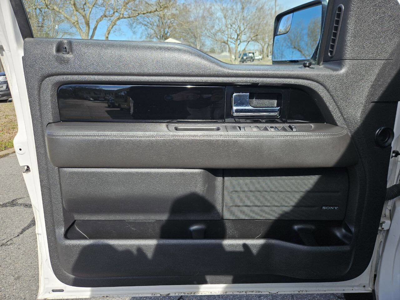 Used 2014 Ford F150 Limited AWD/4WD image 11