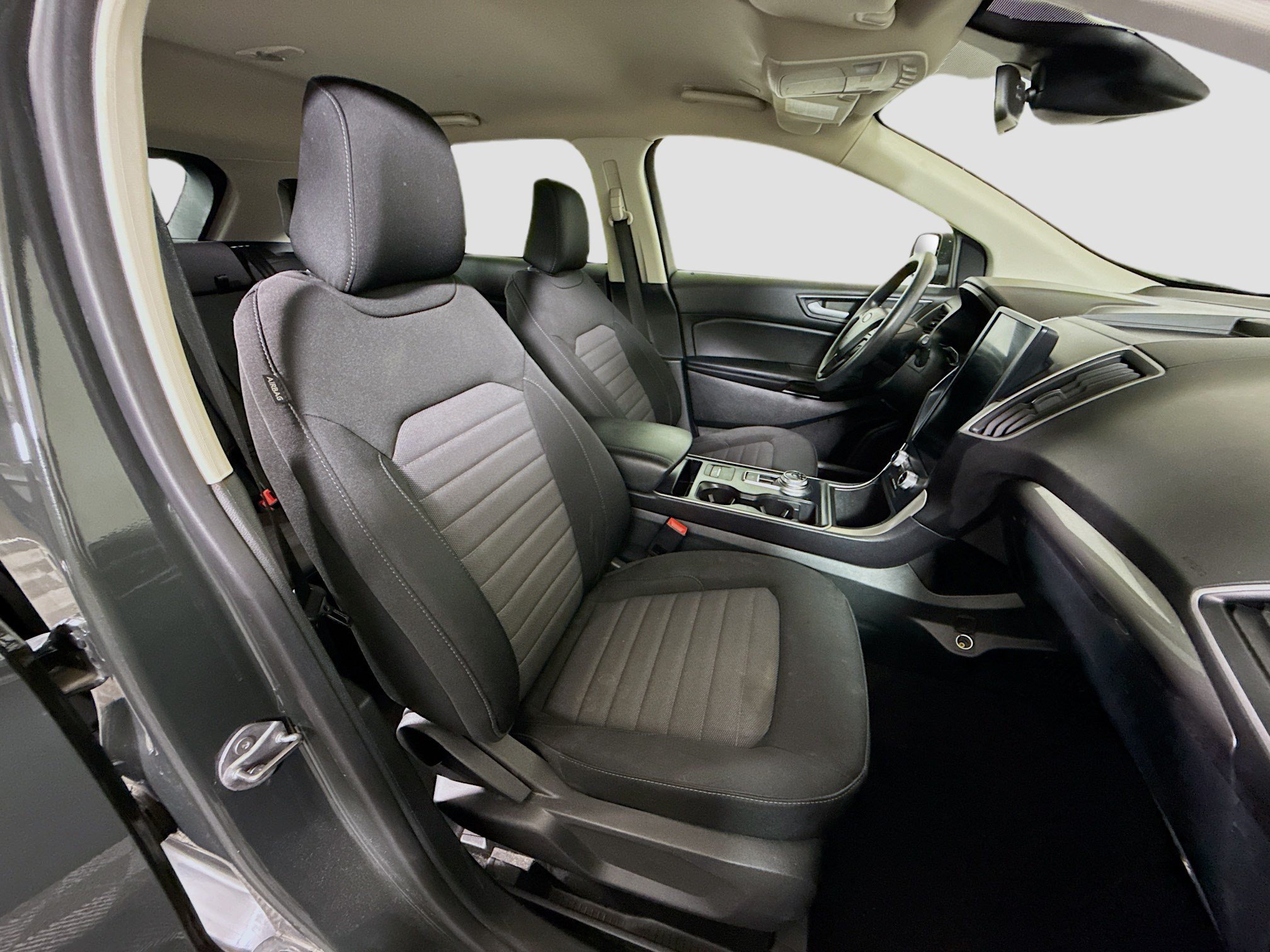 Used 2023 Ford Edge SE AWD/4WD image 29