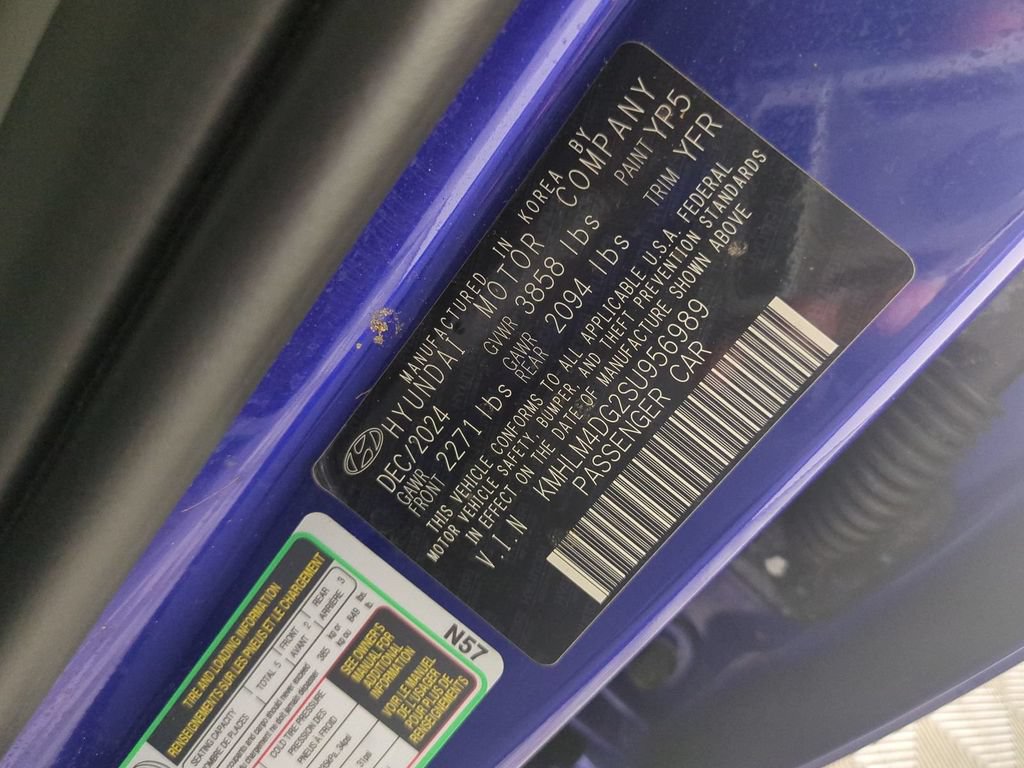 Used 2025 Hyundai Elantra Sport FWD image 36