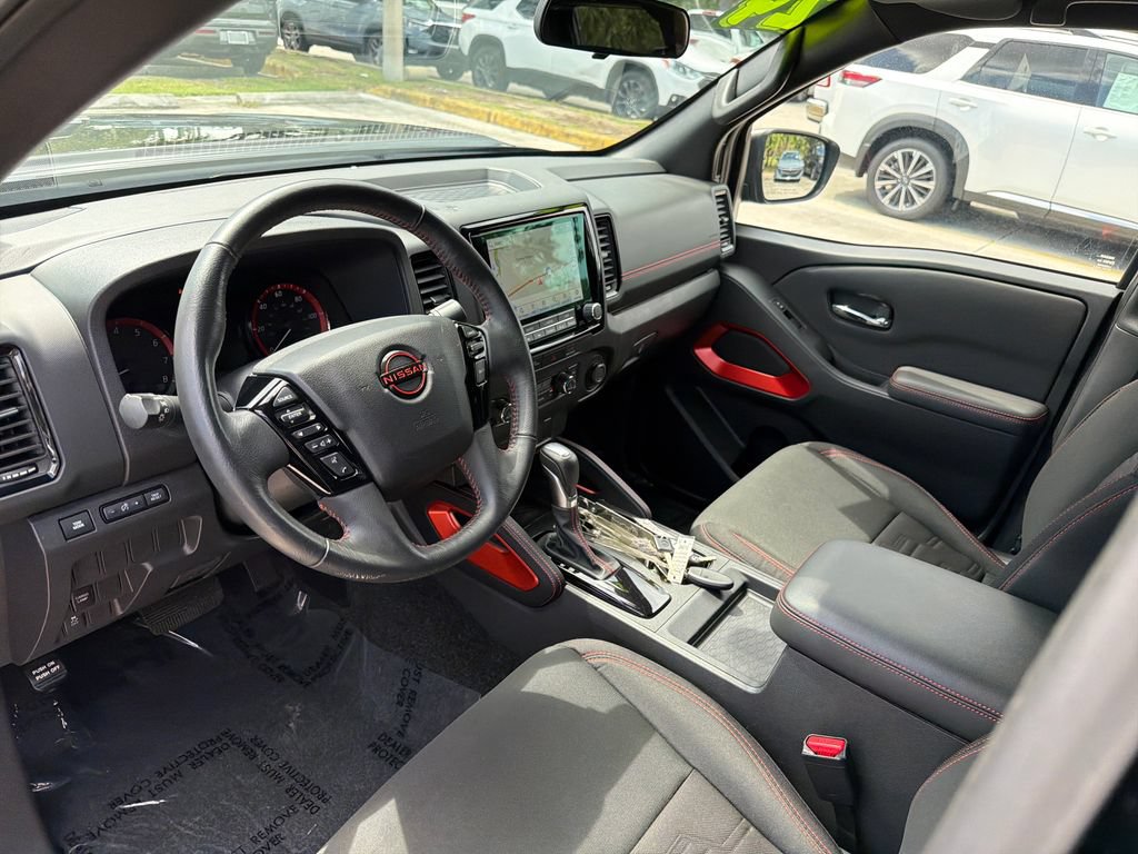 Used 2024 Nissan Frontier Pro-X RWD image 13