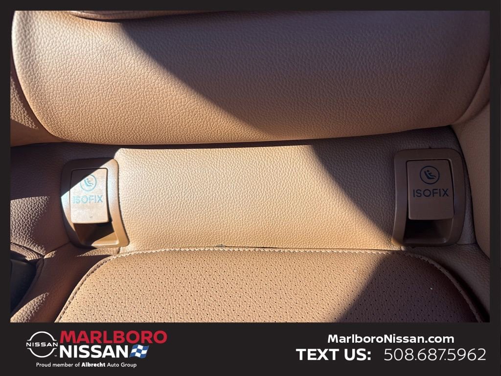 Used 2023 Mercedes-Benz C 300 4MATIC Sedan image 17