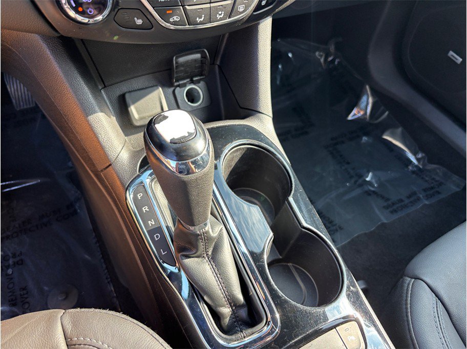 Used 2017 Chevrolet Cruze Premier FWD image 31