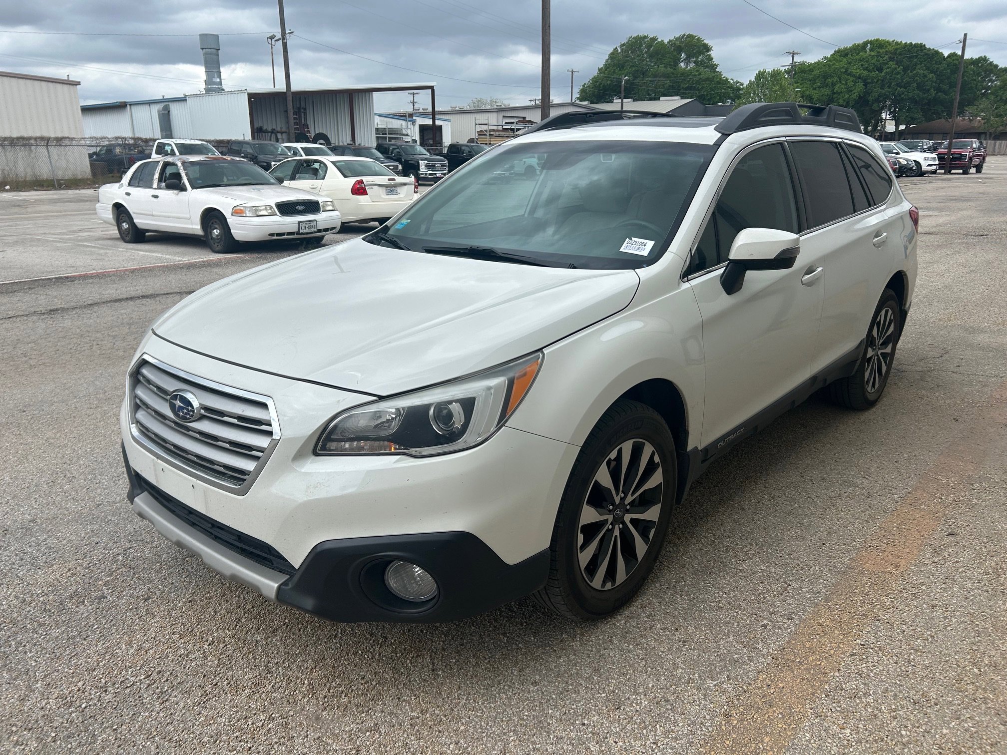 Used 2017 Subaru Outback 2.5i Limited image 11
