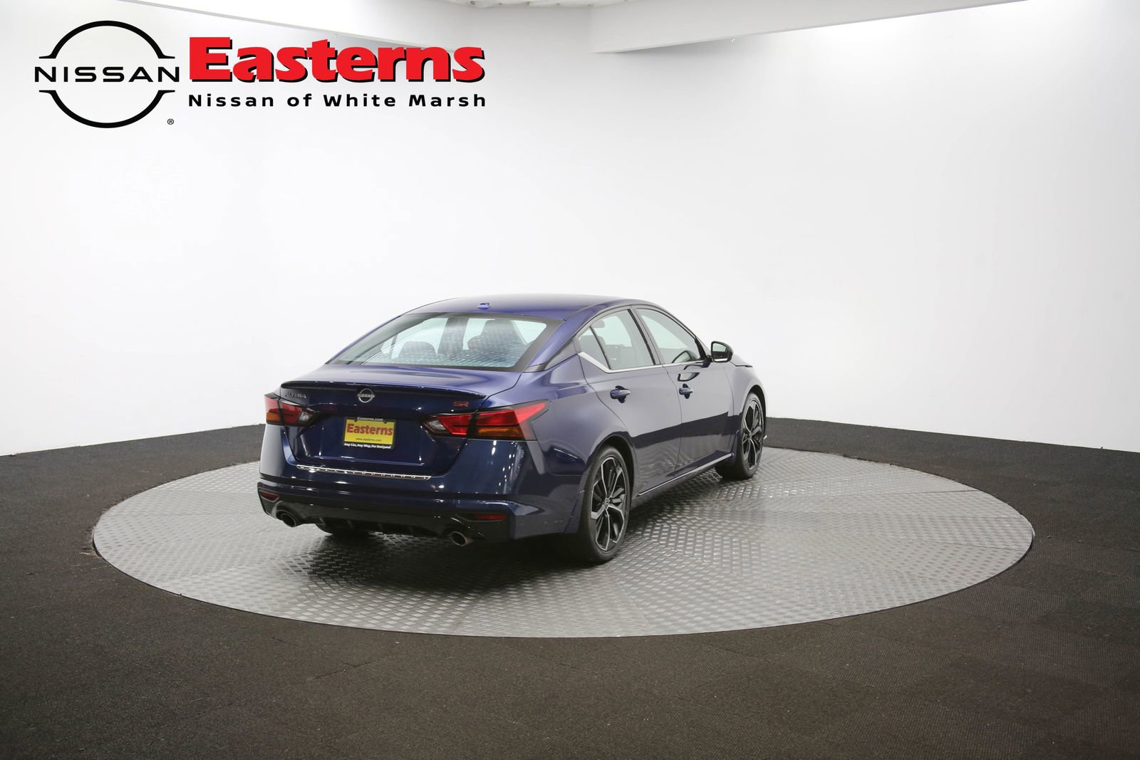 Used 2023 Nissan Altima 2.5 SR w/ SR Premium Package image 57