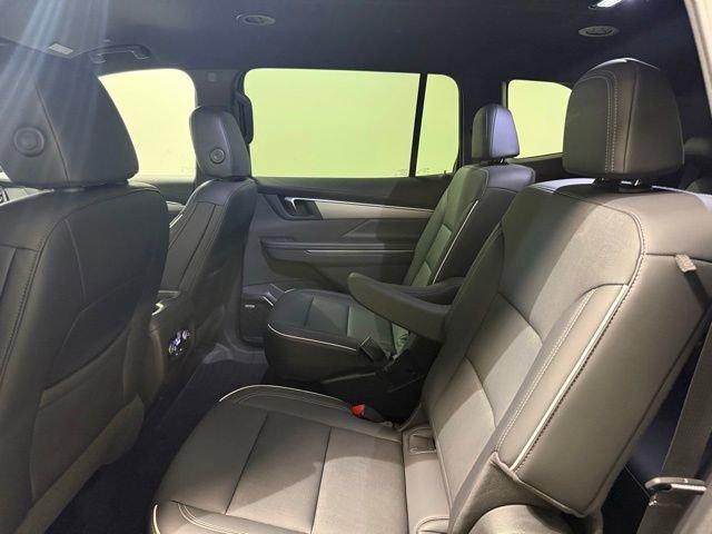 Used 2025 Buick Enclave Preferred w/ Power Package FWD image 27