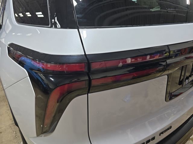 New 2026 Chevrolet Traverse LT w/ Midnight/Sport Edition image 36