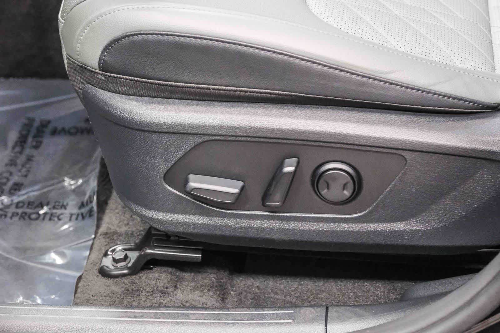 Used 2025 Kia Sportage X-Line AWD/4WD image 26