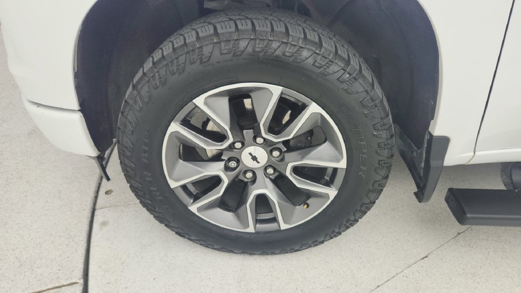 Used 2022 Chevrolet Silverado 1500 RST AWD/4WD image 28