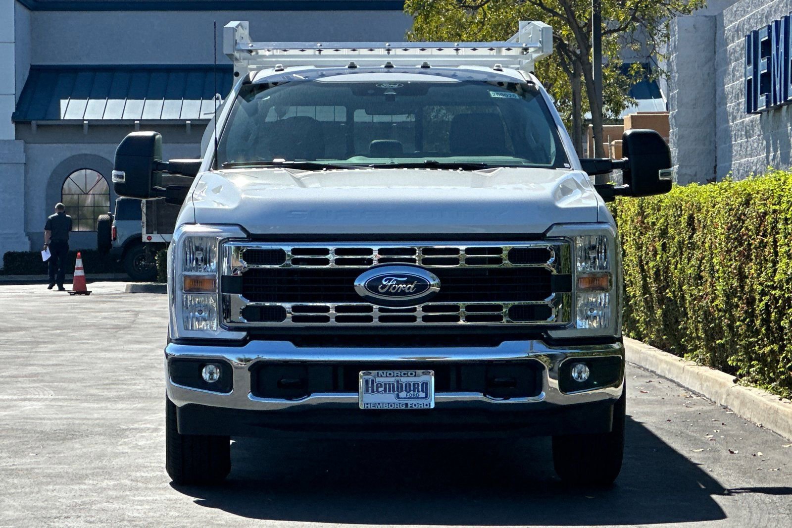 New 2026 Ford F350 XL w/ XL Chrome Package image 9