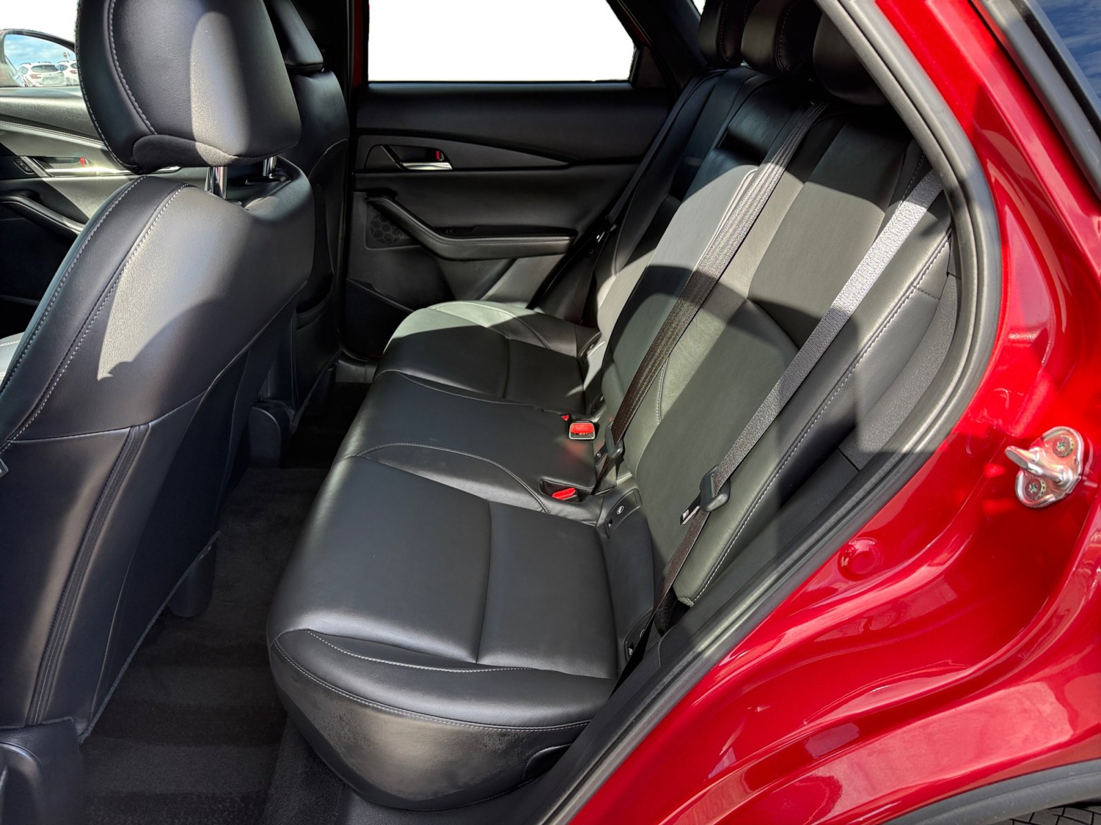 Used 2025 MAZDA CX-30 AWD 2.5 S w/ Preferred Package image 16