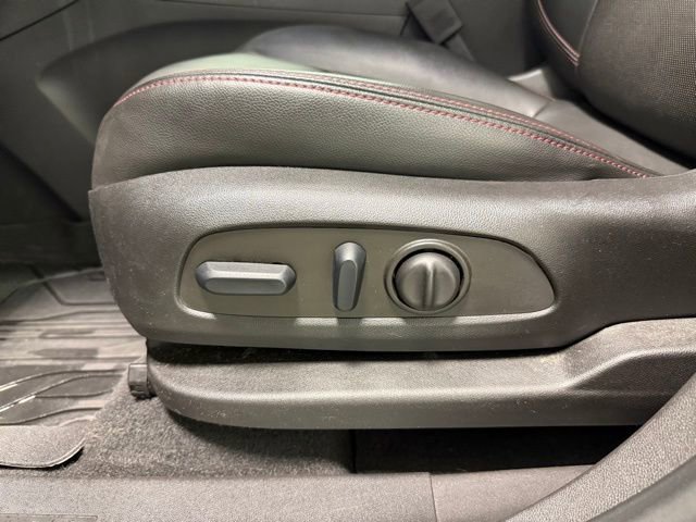 Certified 2022 Chevrolet Equinox RS w/ RS Leather Package image 14