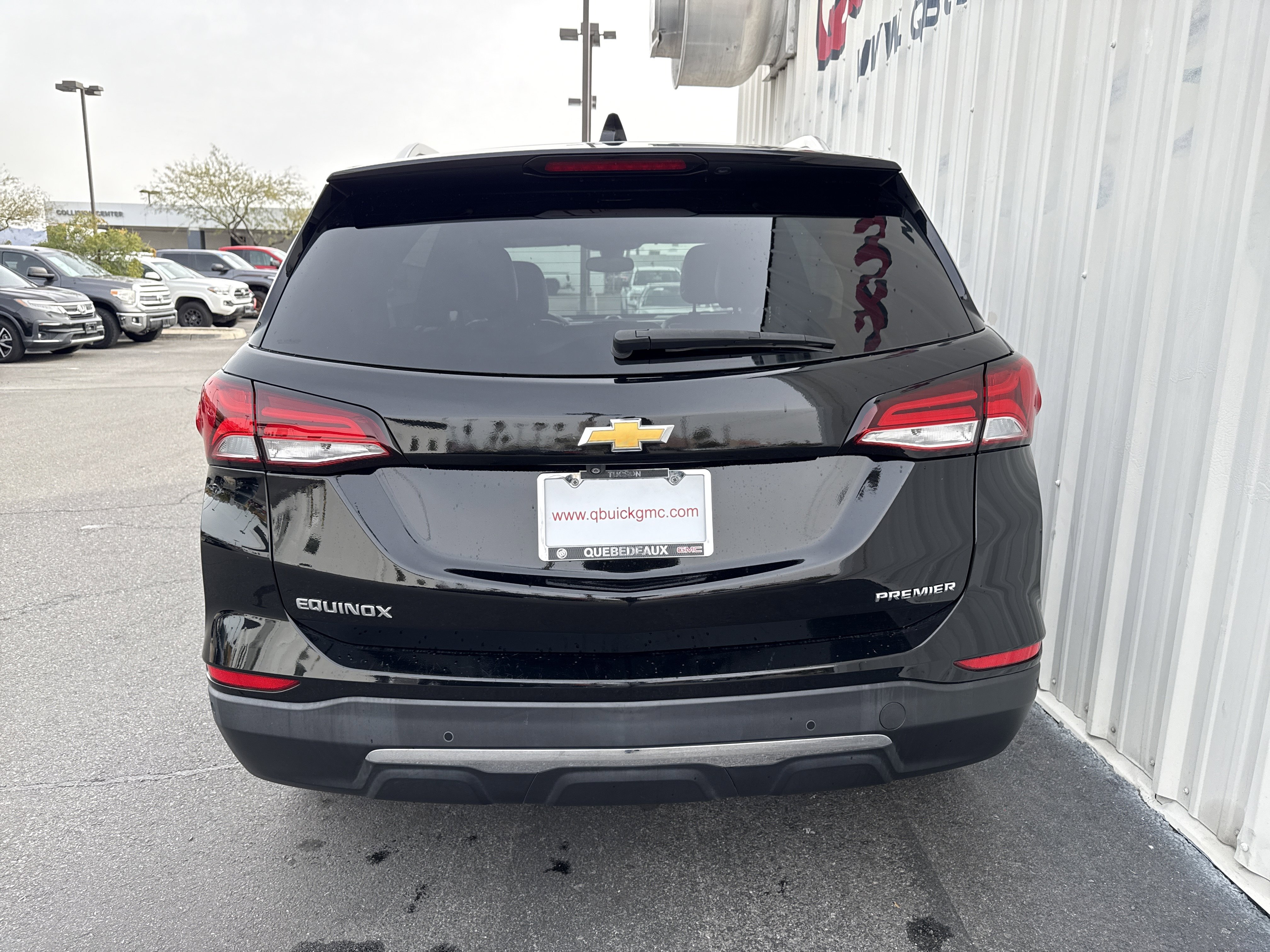 Used 2023 Chevrolet Equinox Premier image 6