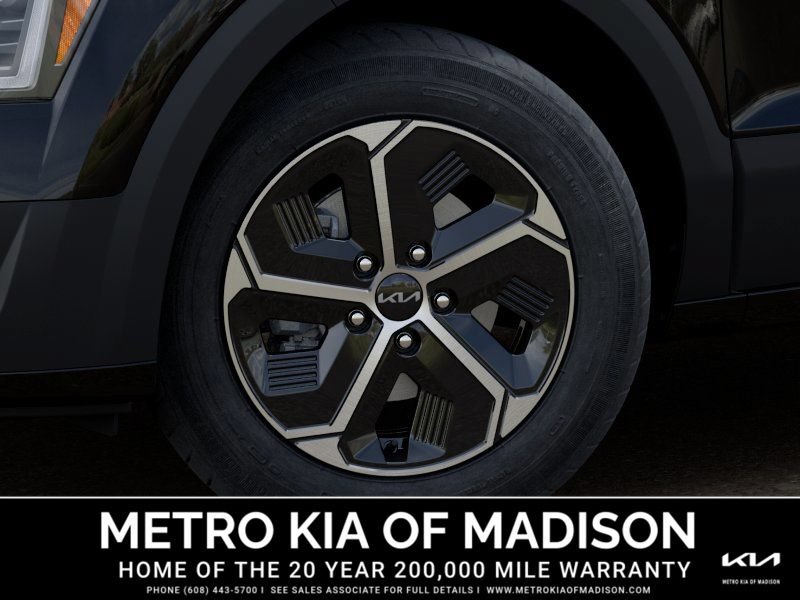 New 2026 Kia Niro LX FWD image 9
