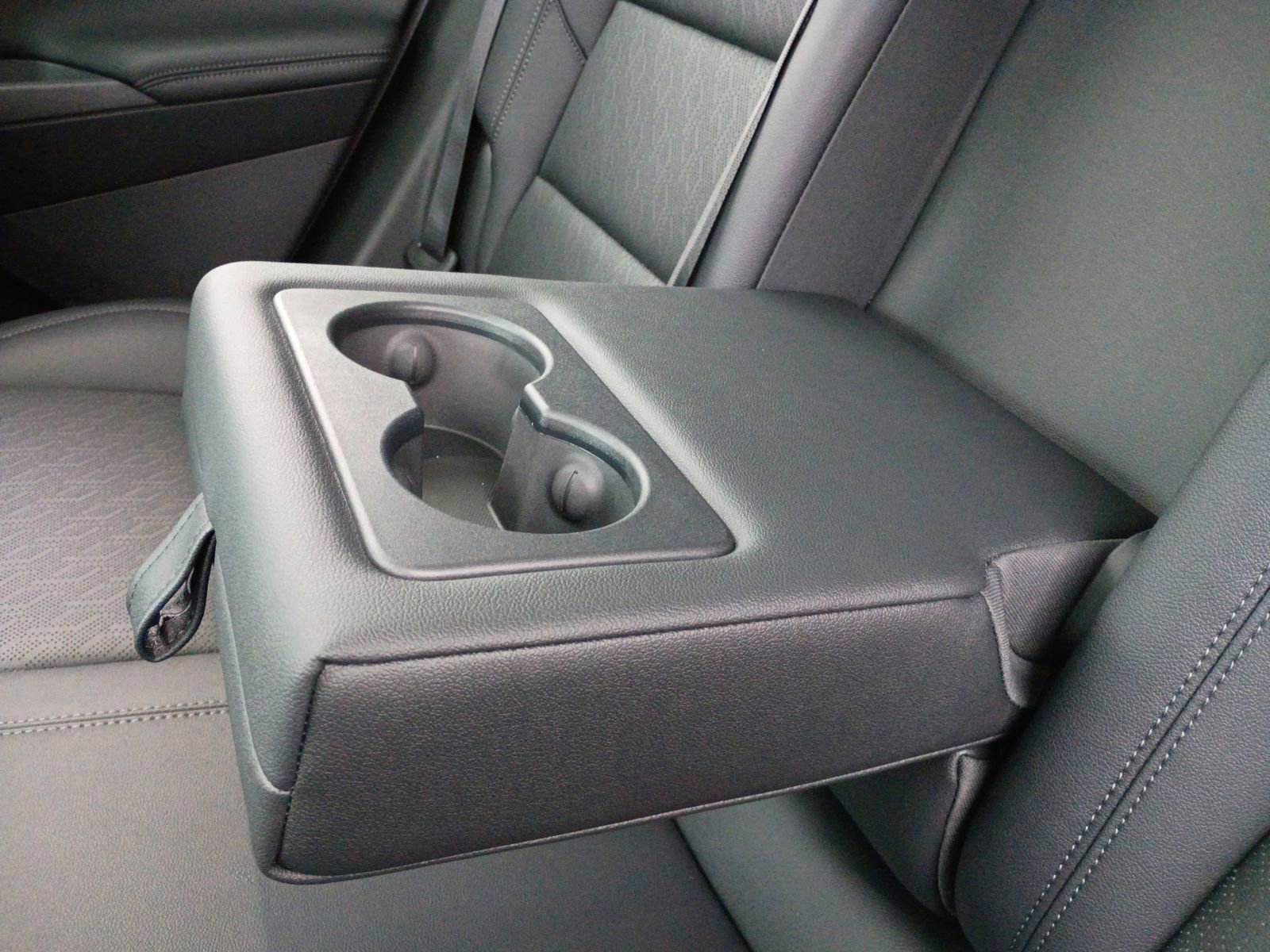 New 2026 Chevrolet Equinox LT w/ Convenience Package II image 24