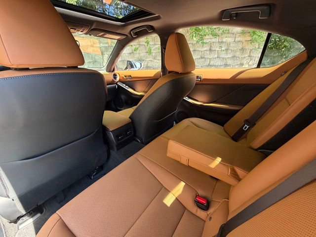 Certified 2024 Lexus IS 350 F Sport RWD image 34