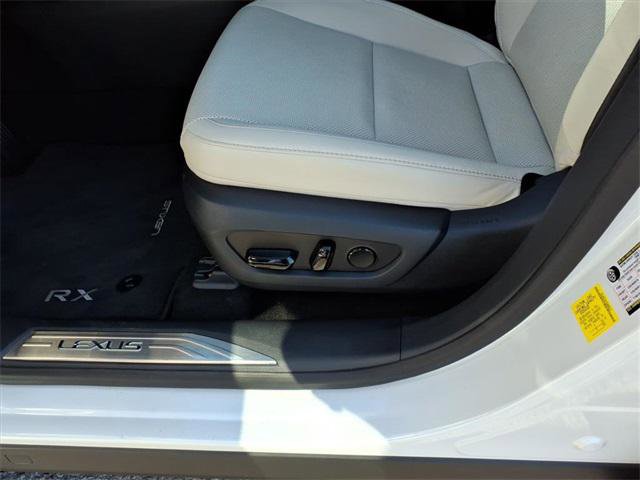 Certified 2024 Lexus RX 350h image 12