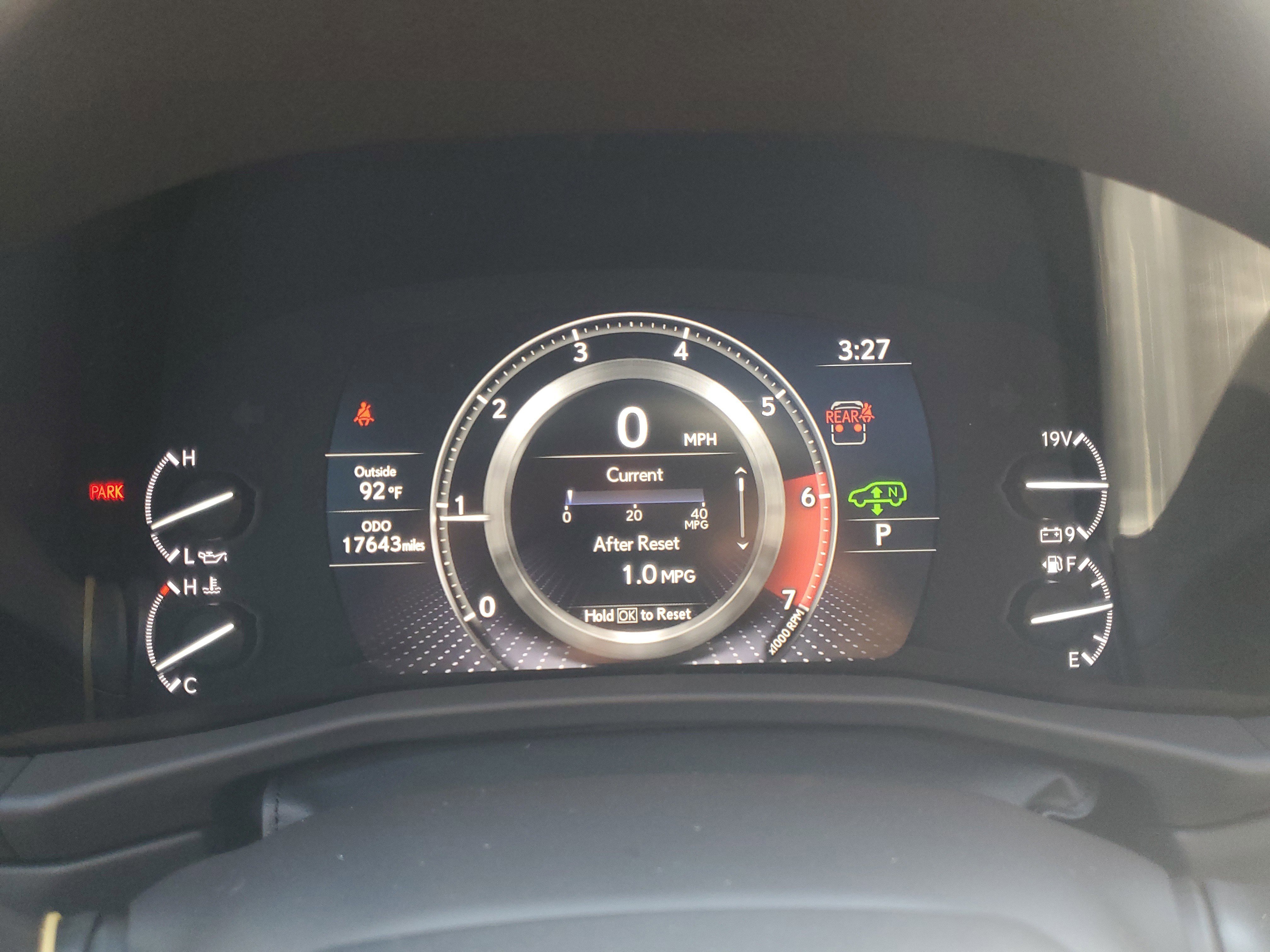 Used 2023 Lexus LX 600 4WD w/ Ultra Luxury Package image 27