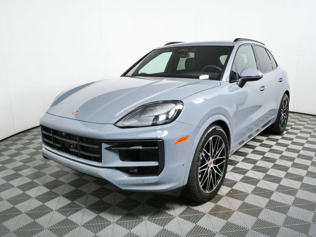 Certified 2026 Porsche Cayenne S AWD/4WD image 1