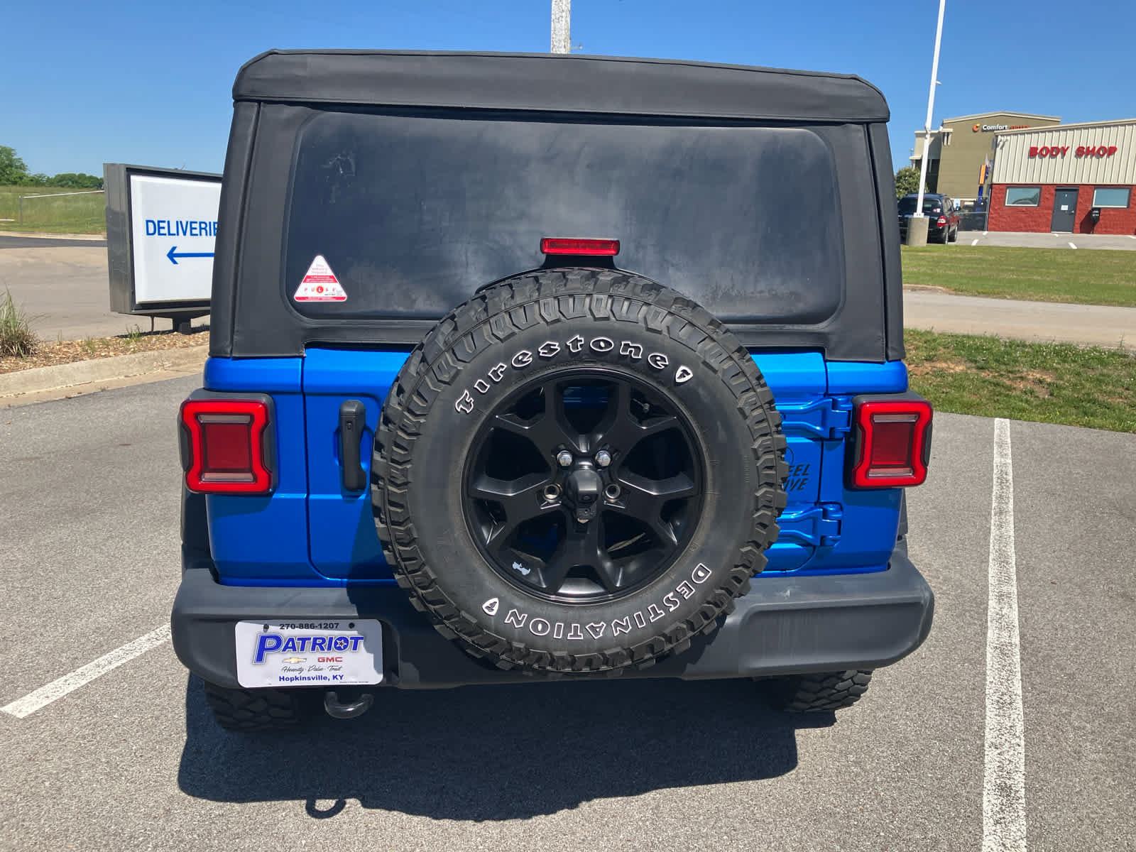 Used 2022 Jeep Wrangler Unlimited Sport AWD/4WD image 6