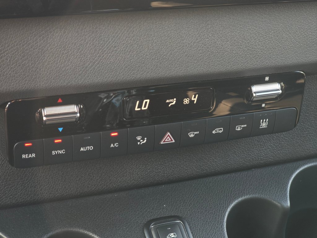 New 2026 Mercedes-Benz Sprinter 2500 image 37