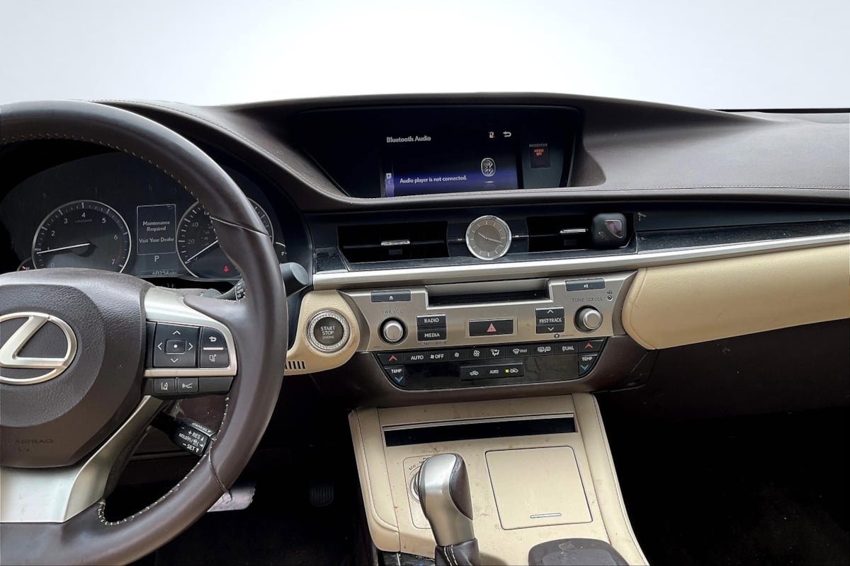 Used 2017 Lexus ES 350 image 6
