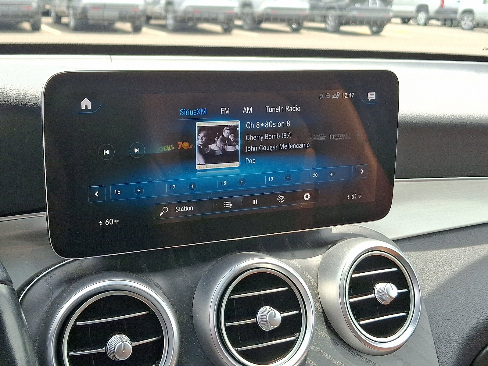 Used 2022 Mercedes-Benz GLC 300 GLC 300 image 18