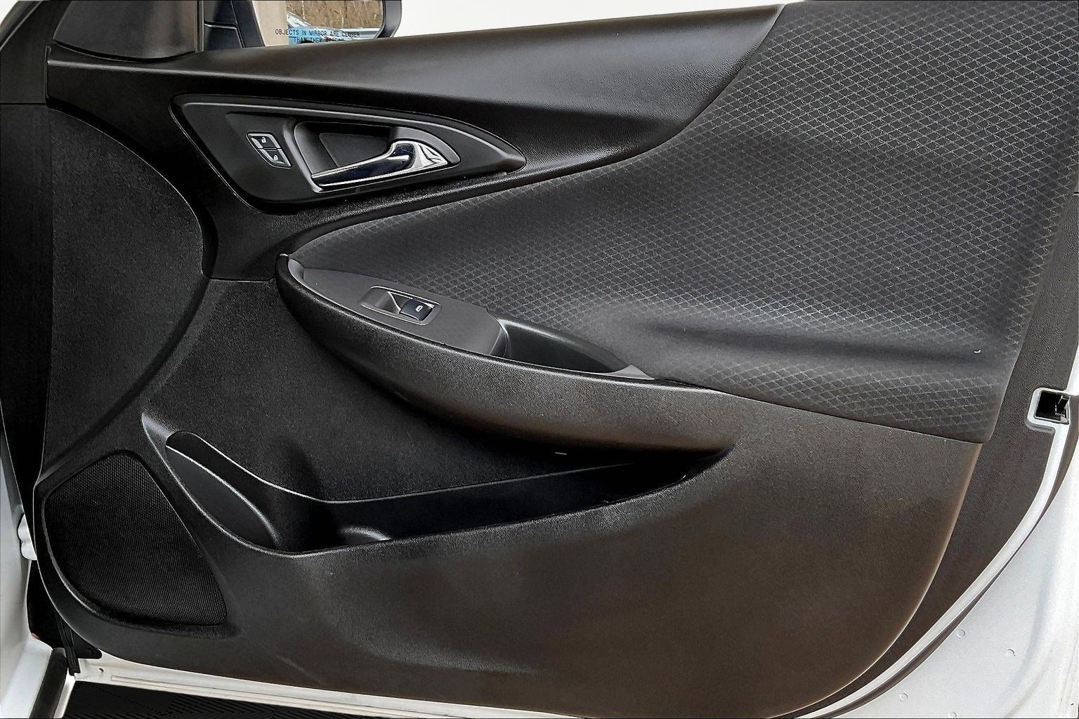 Used 2024 Chevrolet Malibu LT w/ Sport Edition image 28