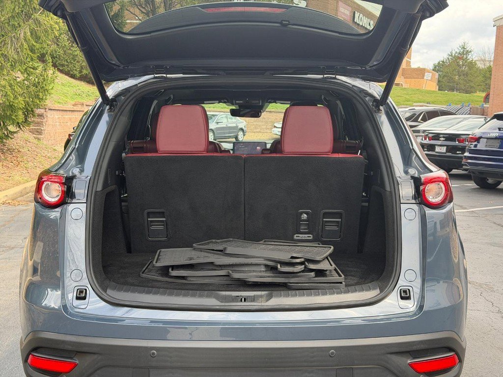 Used 2023 MAZDA CX-9 Carbon Edition image 5