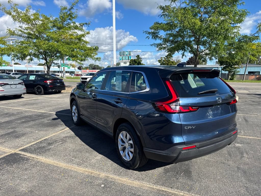 Used 2024 Honda CR-V LX image 7