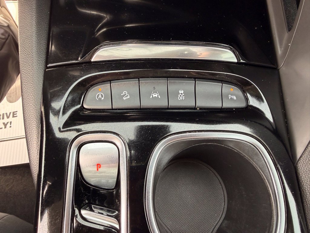 Used 2023 Buick Envision Preferred AWD/4WD image 25