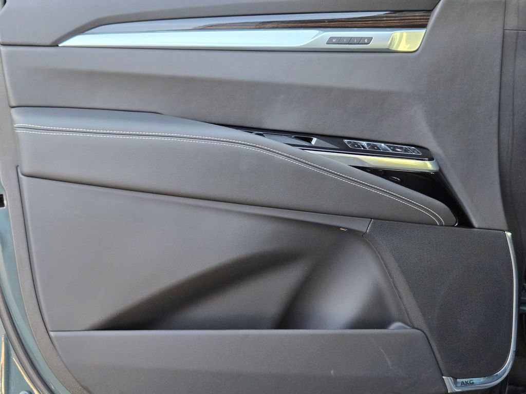 New 2026 Cadillac Escalade Luxury w/ LPO, Floor Liner Package image 26