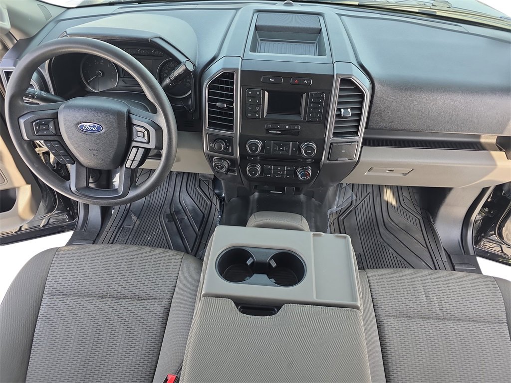 Used 2018 Ford F150 XLT w/ Trailer Tow Package image 9