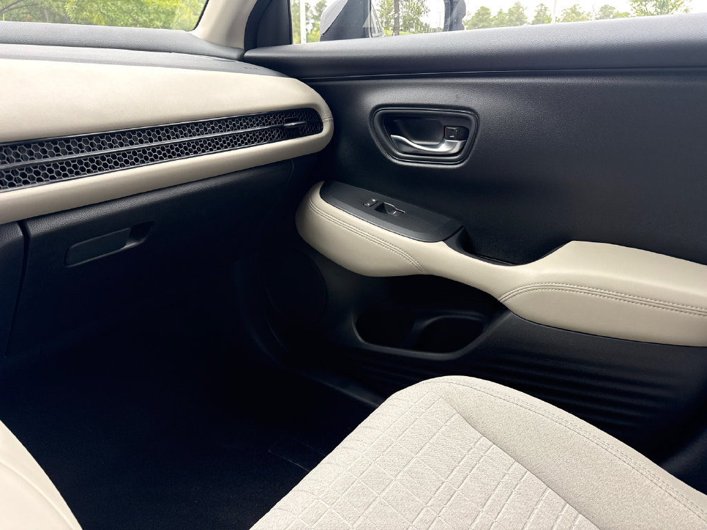 Certified 2024 Honda HR-V LX image 18