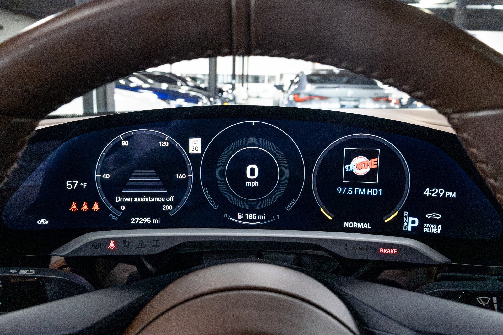 Used 2020 Porsche Taycan Turbo S image 10