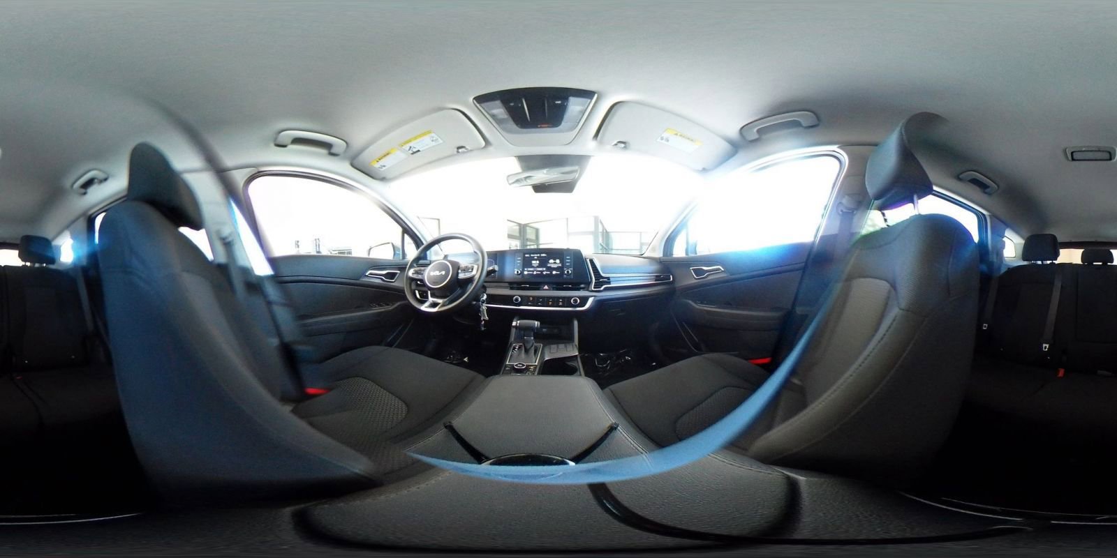 Used 2025 Kia Sportage LX image 42