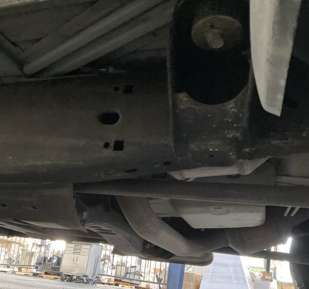 Used 2016 Chevrolet Silverado 3500 W/T image 8