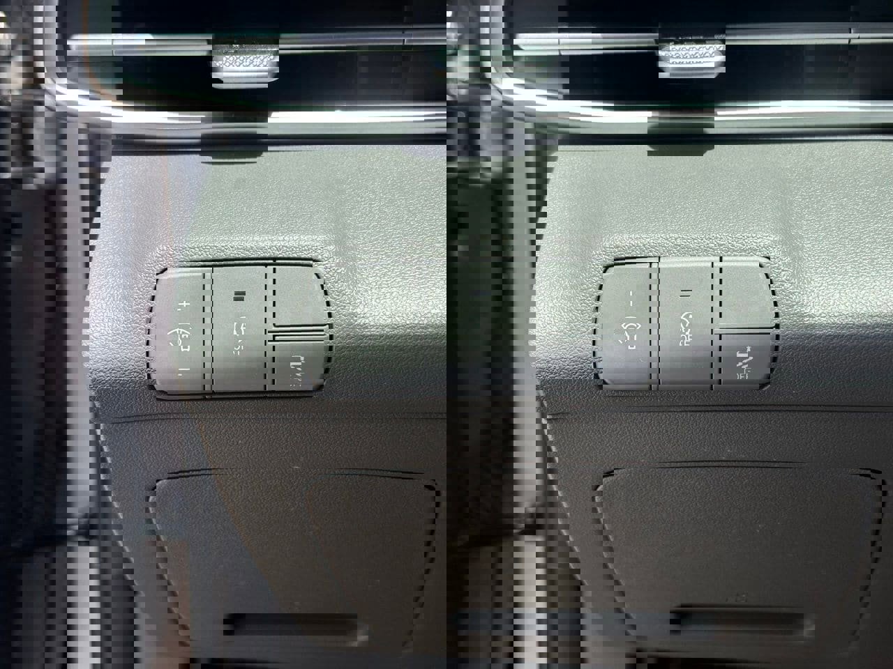 Certified 2026 Hyundai Elantra SE FWD image 25